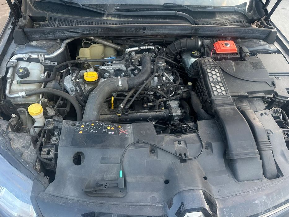 RENAULT MEGANE IV SPORT TOURER 1.3 TCE DE 2018 (CENTRO DE ABATE)