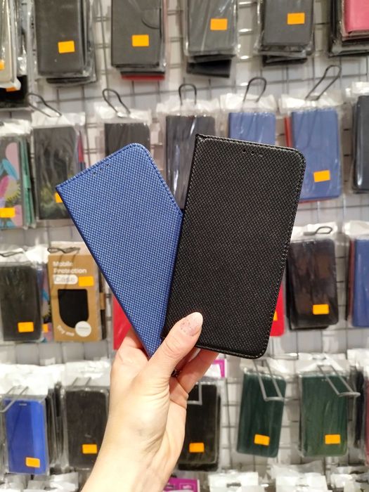 etui z klapka, pokrowiec zamykany, futerał Motorola G85