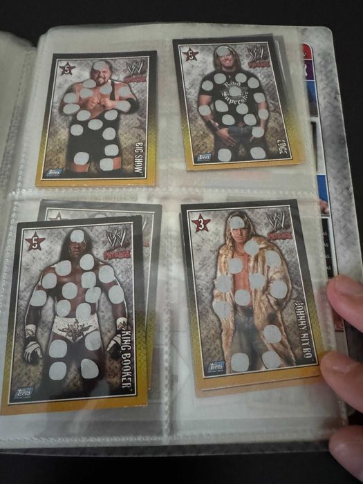 Caderneta e cartas WWE Payback da Topps e Record