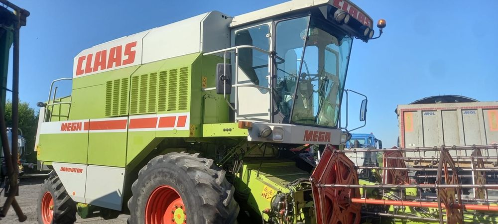 claas dominator 108 i  claas 108 maxi claas 204 claas 98