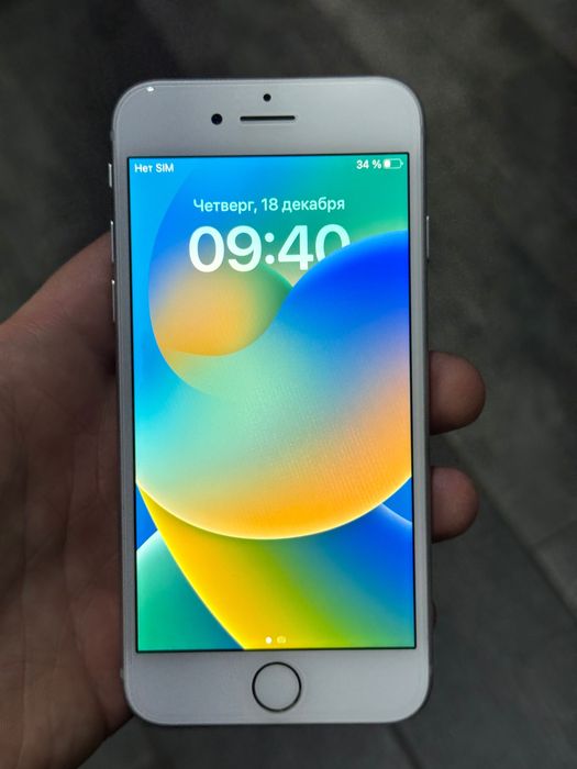 Iphone 8 64GB Neverlock (Є різні кольори)