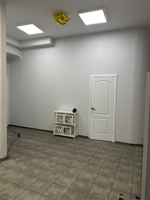 Сдам Офис 300 м2 на Пушкинской. 2 этаж небольшого БЦ