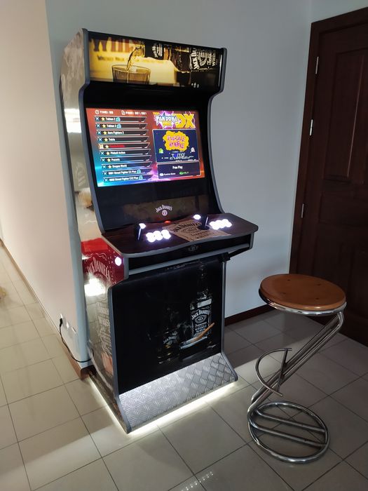 Arcade Premium Jack Daniels