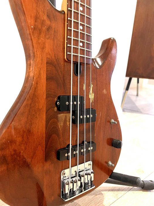 Gitara basowa Yamaha RBX 350