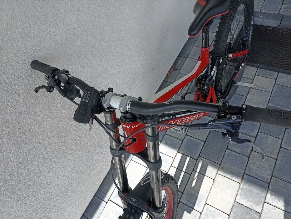 Rower zjazdowy typu Full Mondraker Summum Pro