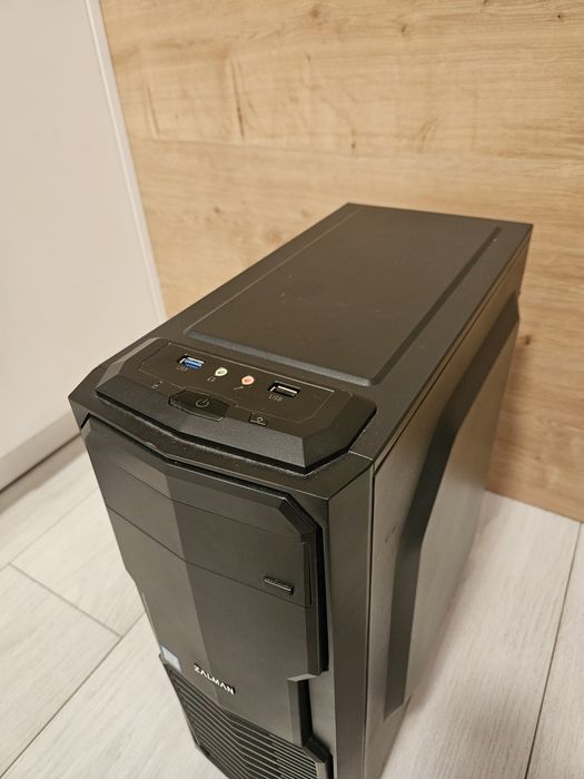 Komputer stacjonarny