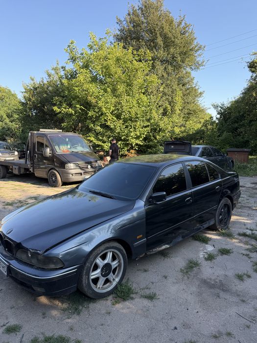 Бмв е39 M52B28 автомат !!!БЕЗ ТОРГУ!!!