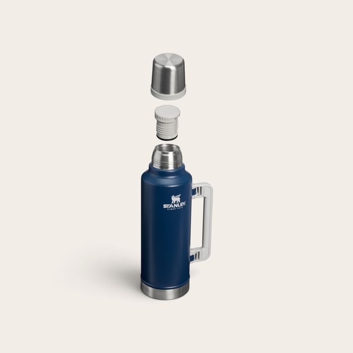 Термос Stanley Classic bottle 1.9л для  чаю чи кави на 2л