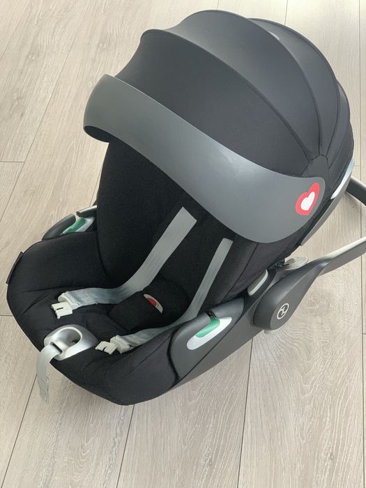 Fotelik samochodowy Cybex Z2 i-Size stan bardzo dobry.