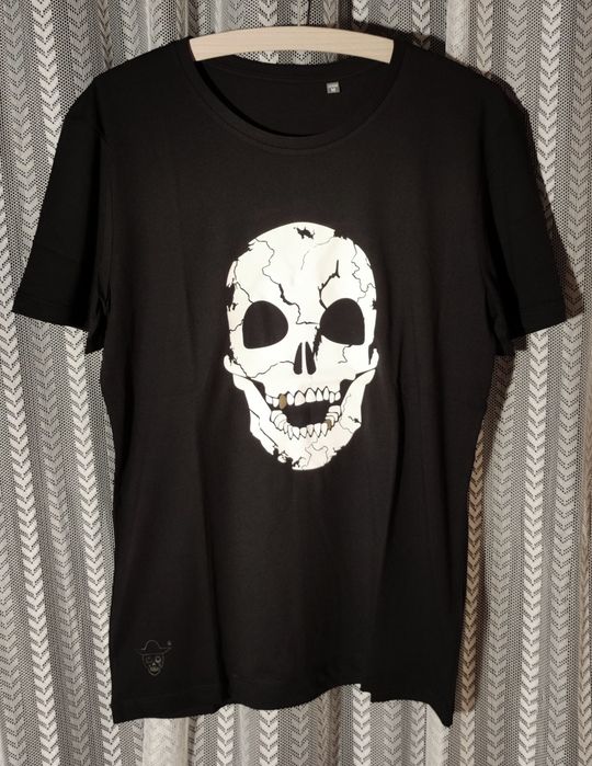 T-shirts Pretas com Caveiras Unisexo