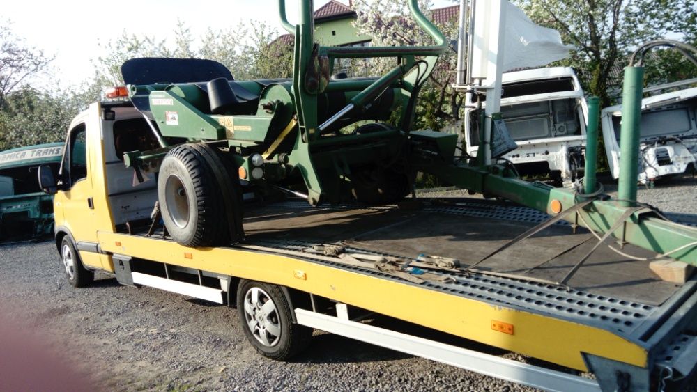 pomoc drogowa Garwolin s17 24H laweta transport samochodów maszyn hol