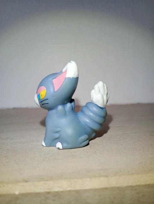Pokémon finger puppet / brinquedo / figura pokémon Glameow da bandai