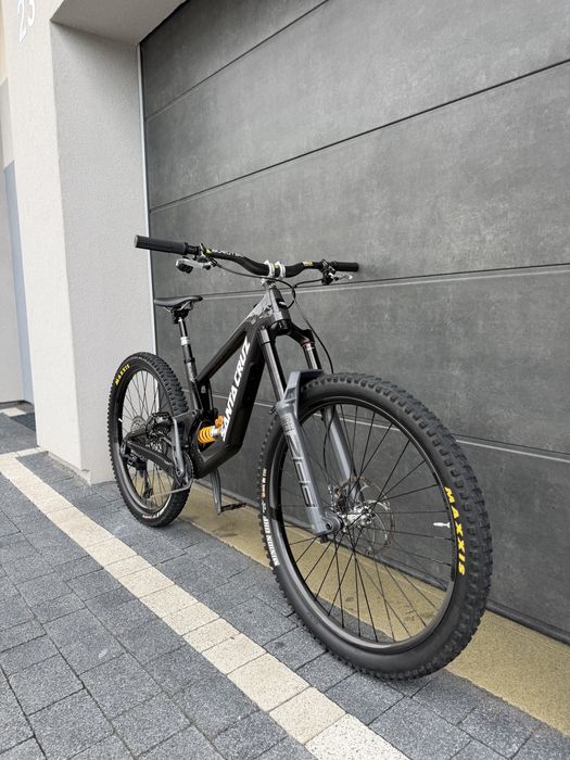 Santa Cruz Megatower „m” Öhlins Industry Nine AXS.