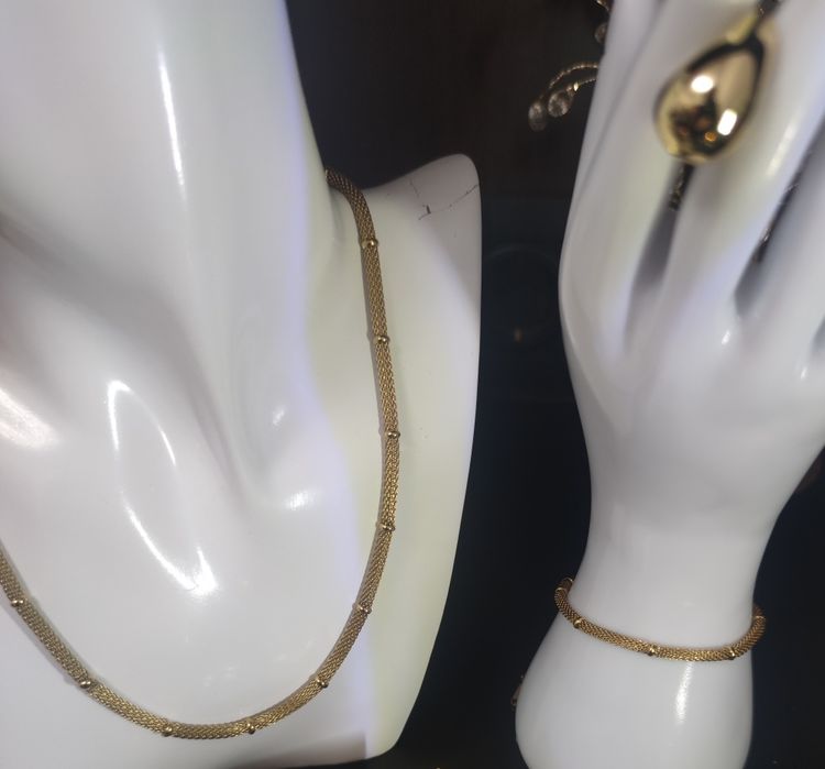 Colar + pulseira + brinde de brincos em aço inoxidável