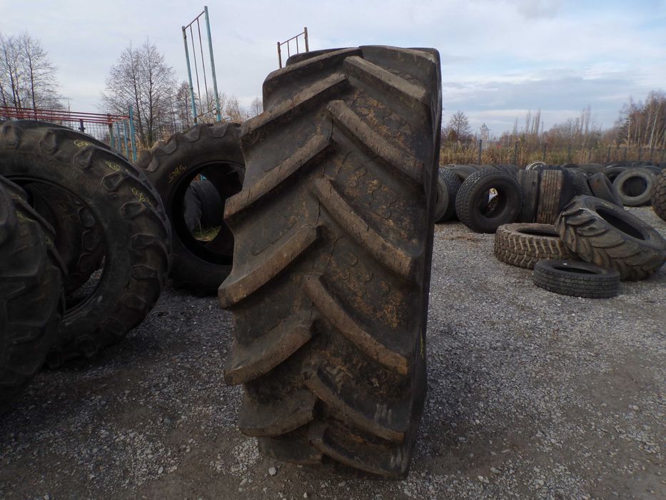 Opona 650/75R38 BKT RT 765 (2450 netto)