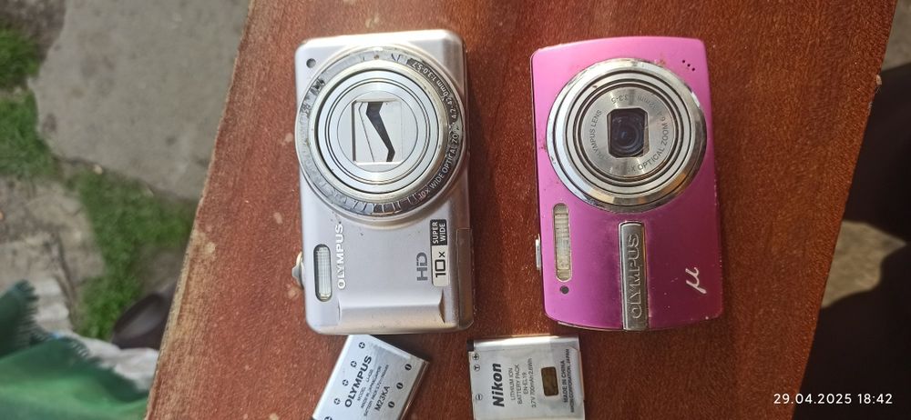 Фотоаппараты на запчасти 300 грн. шт.