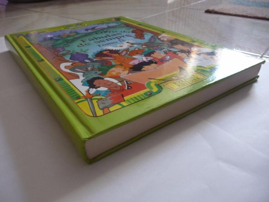 Livro "O Grande Livro das Fábulas de Sempre" (tomo II) - ótimo preço!