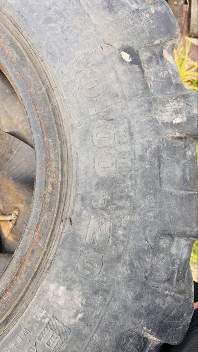 Opony 10.00-20 MITAS  8szt.