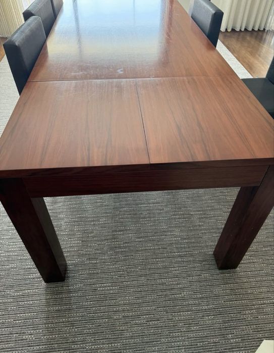 Mesa de Jantar Extensivel + 6 cadeiras
