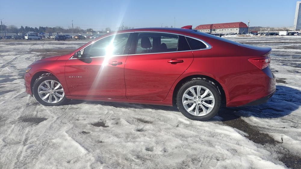 Chevrolet Malibu 2024 VIN 1G1ZD5ST1SF159831 фото оголошення 4 з 21