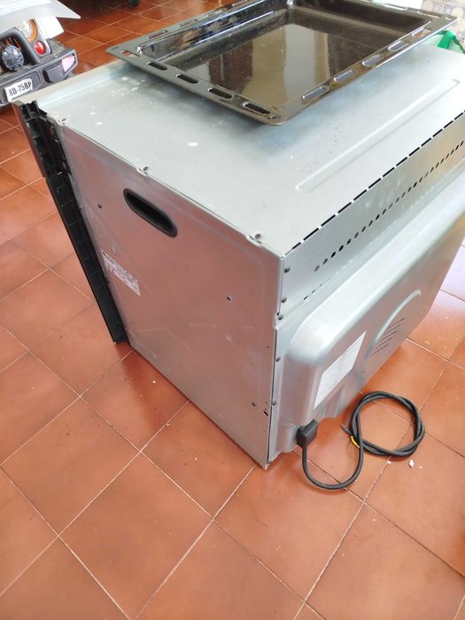 Forno Meireles avariado