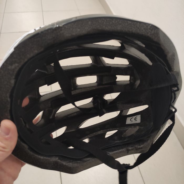 capacete specialized como Novo