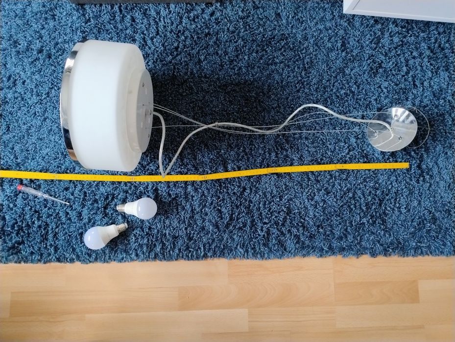 Lampa wisząca stan idealny