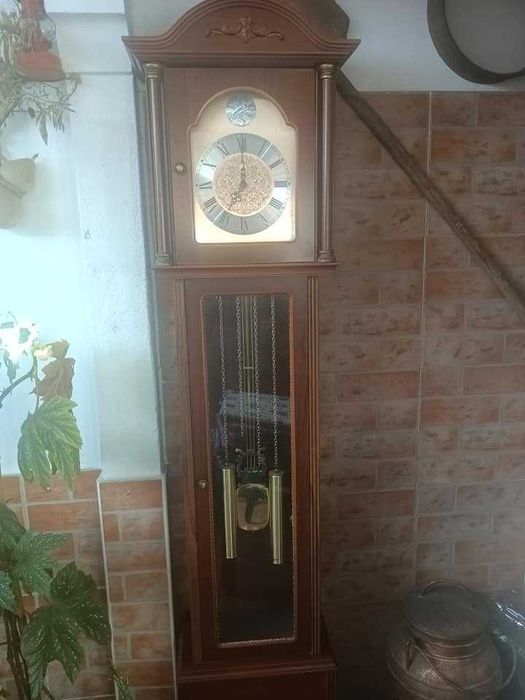 Relógio antigo muito bom estado