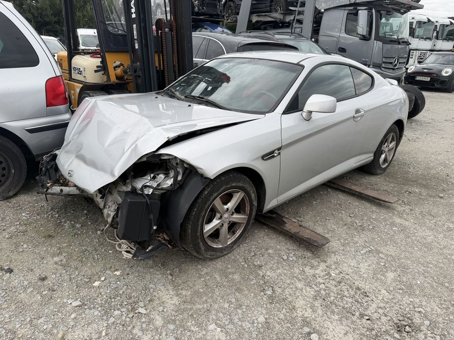 Hyundai Coupe