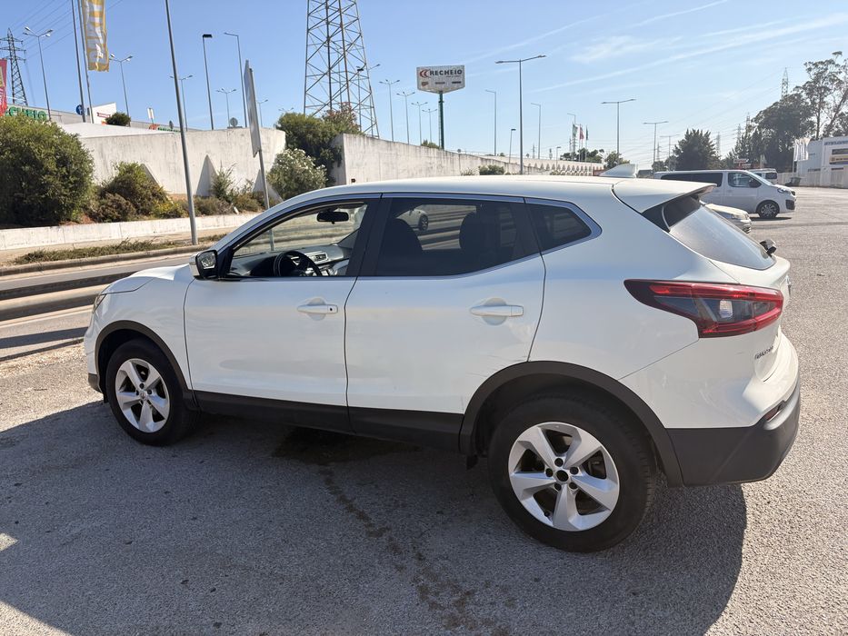 Nissan Qashqai — fotografia 4