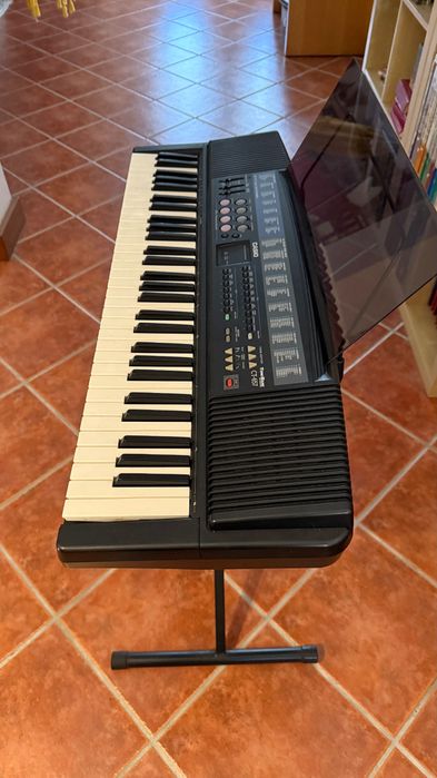 Órgão Casio Tone Bank CT 657