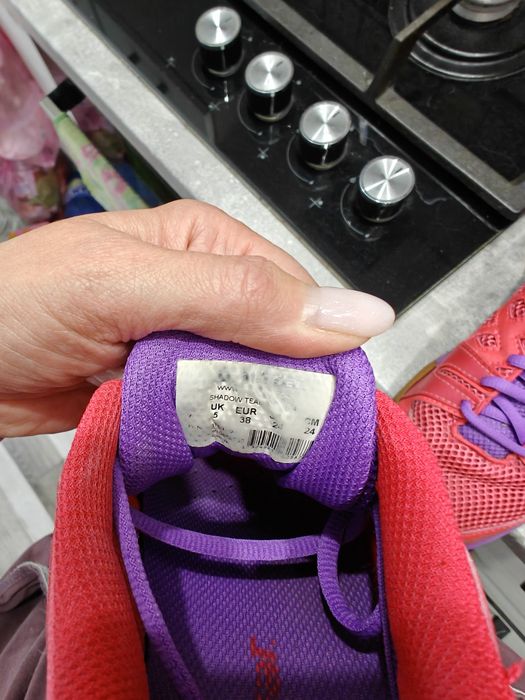 Продам кросівки Babolat 38 розмір