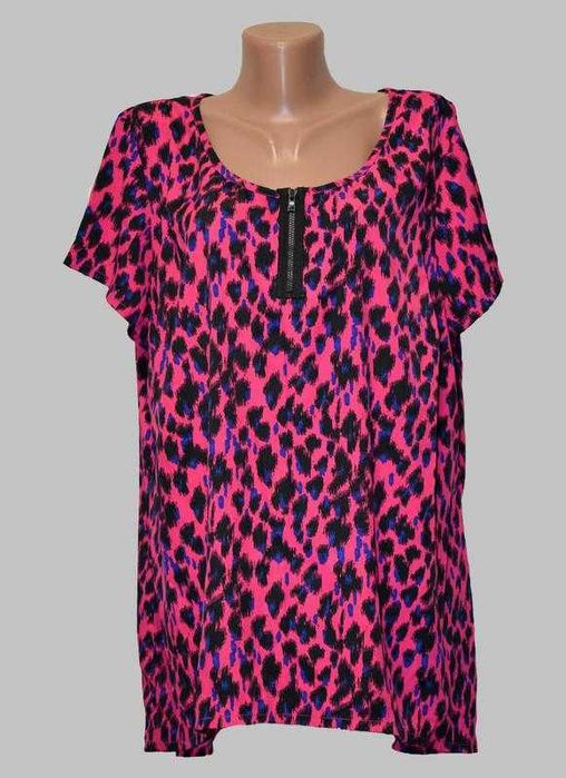 Яскрава блуза в анімалістичний принт рожева леопард