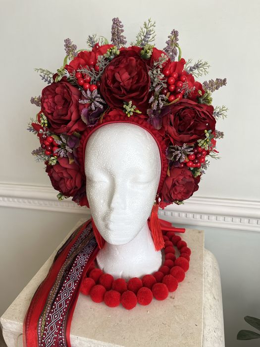 Українский вінок в наявності та під замовлення!