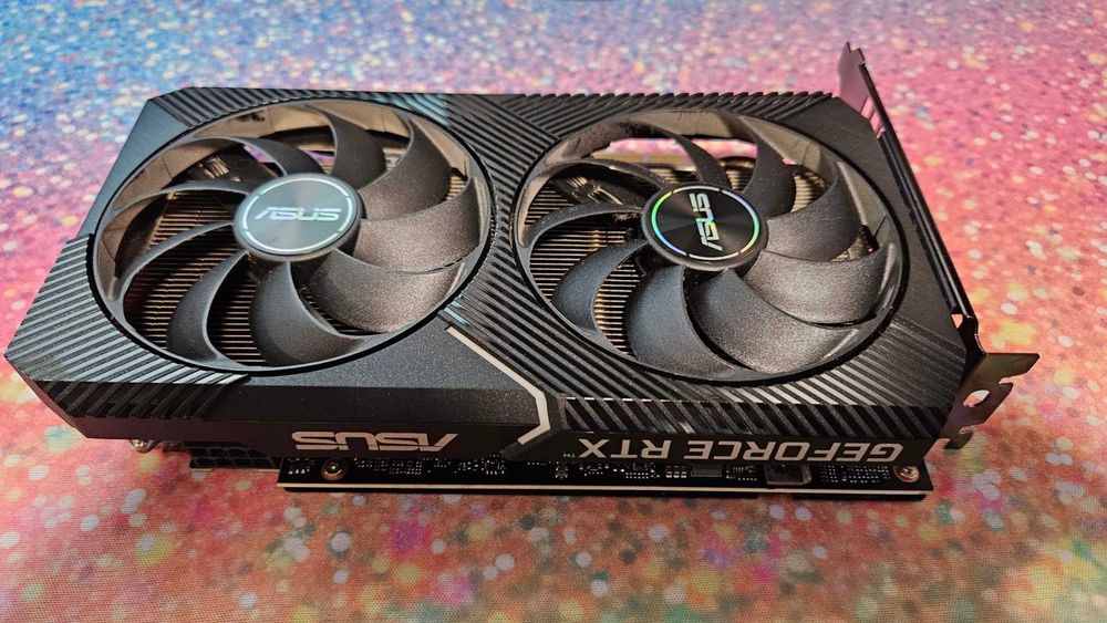 Karta graficzna Asus GeForce RTX 3050 8gb