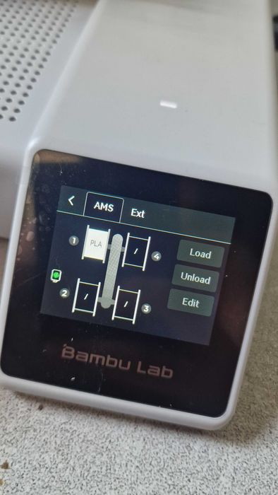 Bambu A1 mini z AMS