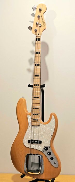 Squier Vintage Modified 70's Jazz Bass natural