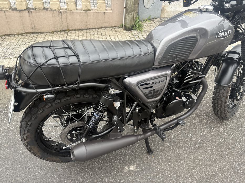 Bullit Bluroc 125 ( 980 km )