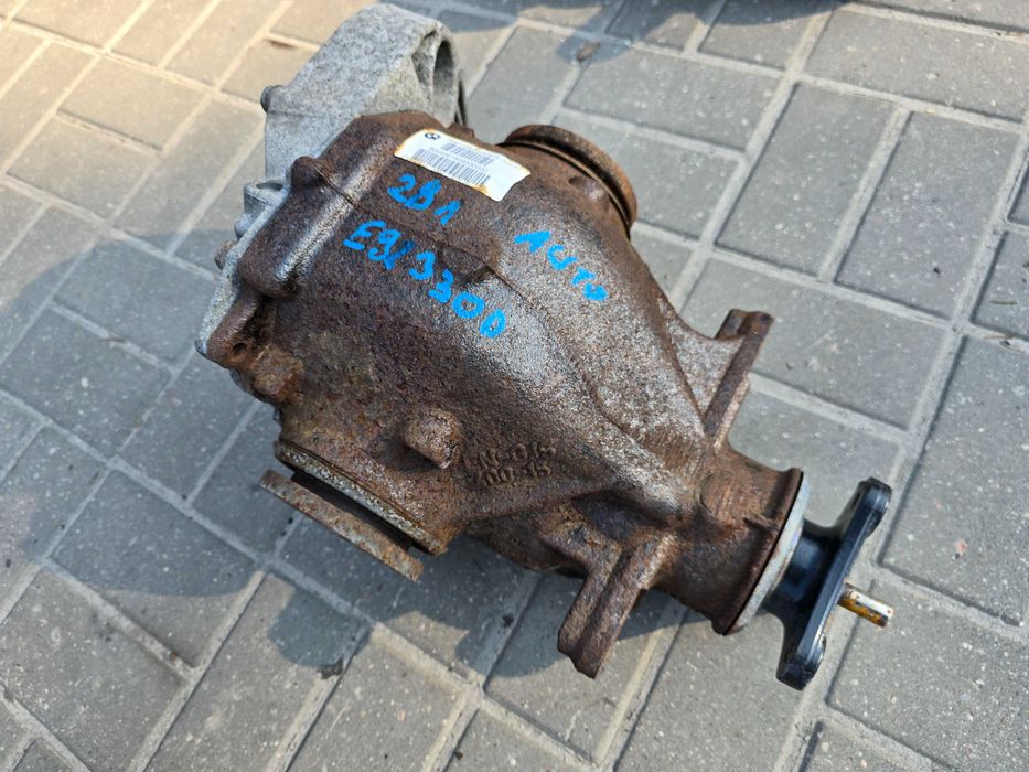 BMW 3 E90 E91 E92 325D 330D 3.0D M57 Dyferencjał Most Tył 2.81 Automat