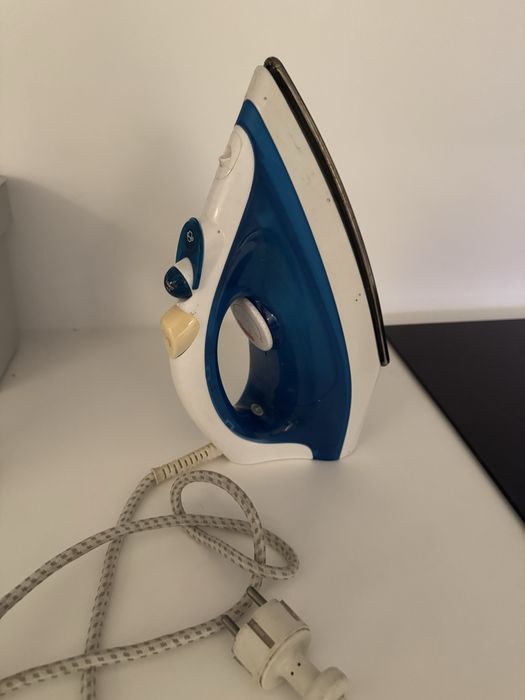 Ferro de engomar passar roupa Moulinex