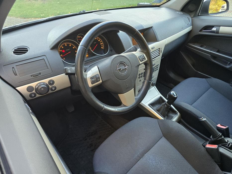 Opel Astra H 1,4 Lift