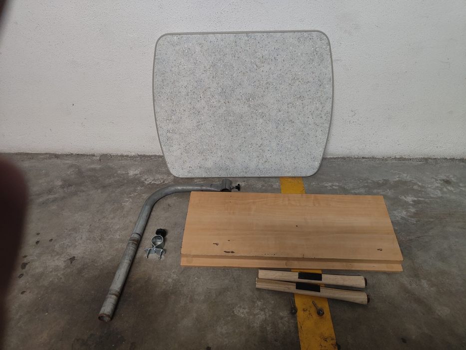 Mesa autocaravana