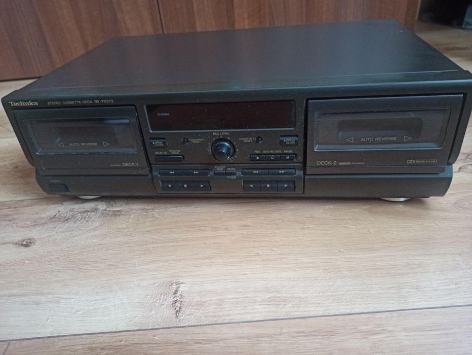 Magnetofon kasetowy Technics