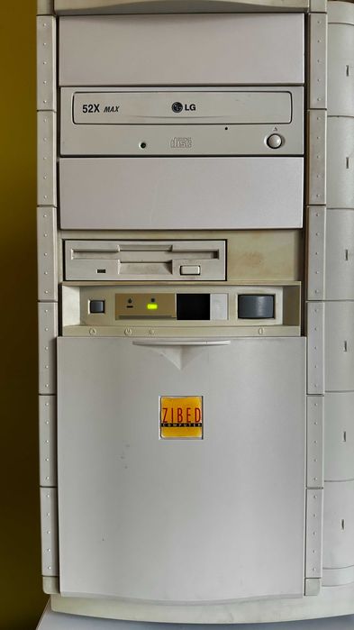 Komputer Retro - Celeron 600 MHz