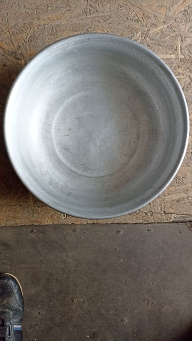 Миска  ,каструля алюмінюва .