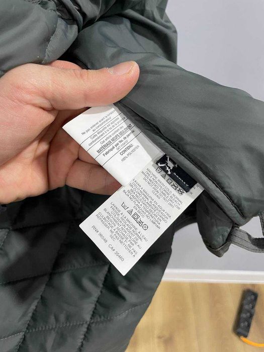 Мікропуховик чоловічий фірми Oakley Primaloft