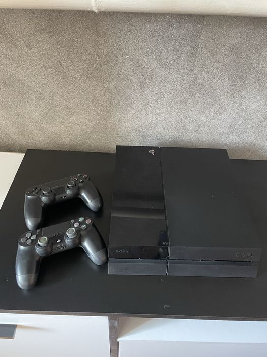 ‼️ PS 4 500gb + 2 джойстика ‼️ не ps4 pro slim