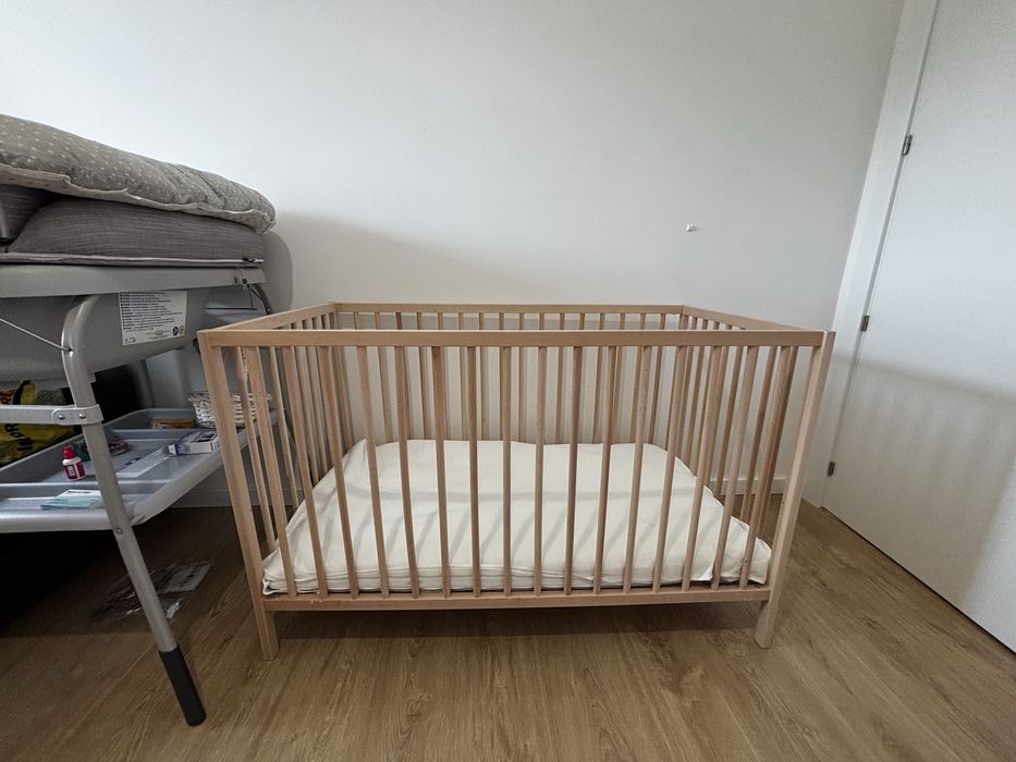 Berço+colchão+capa protetora