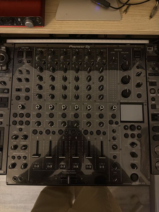 Aluguer Pack DJ Profissional – Pioneer CDJ-3000 + V10 | Lisboa