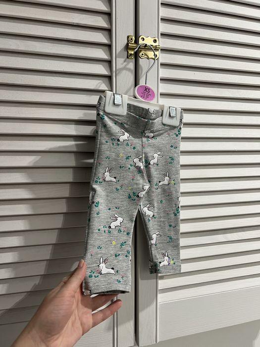 Legginsy niemowlęce Primark r.68 króliczki Wielkanoc Wiosna listki